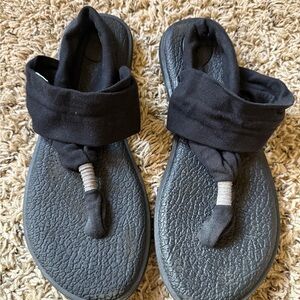 Sanuk Yoga Sling Black Sandal